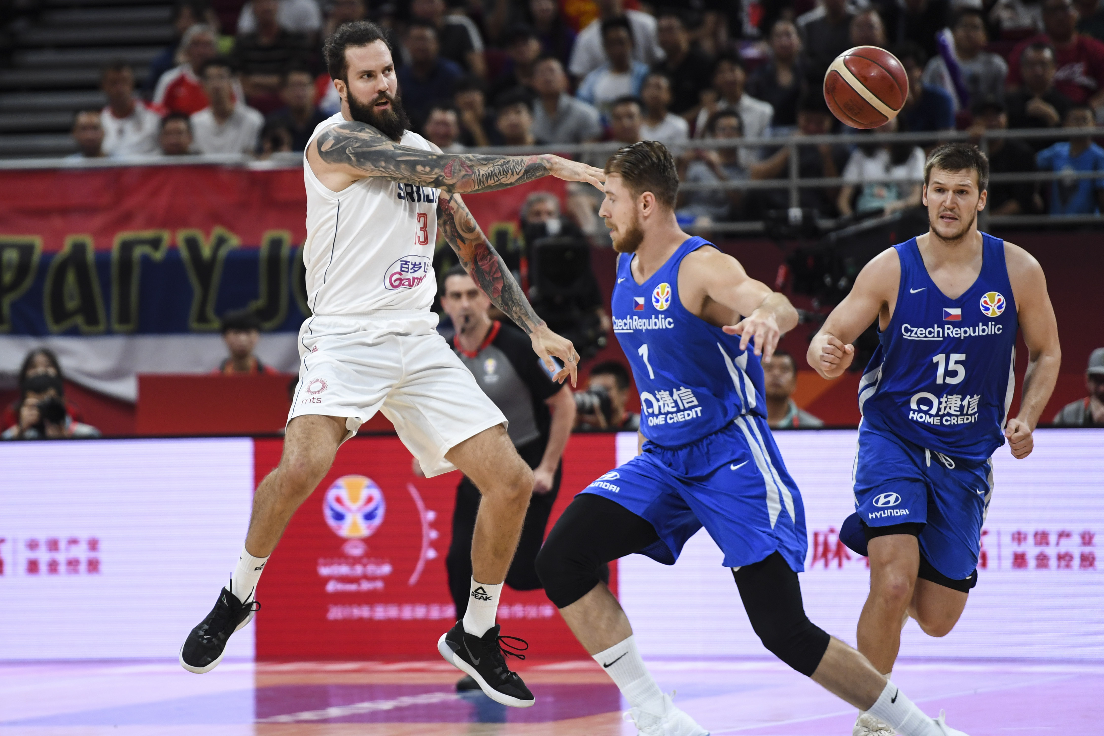 Rookie遭遇十连败，塞尔维亚队教练面临压力！